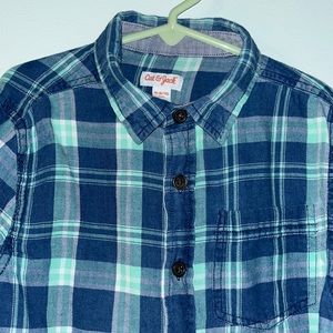Cat & Jack Button Down Shirt Green and Blue Plaid Size M 8/10